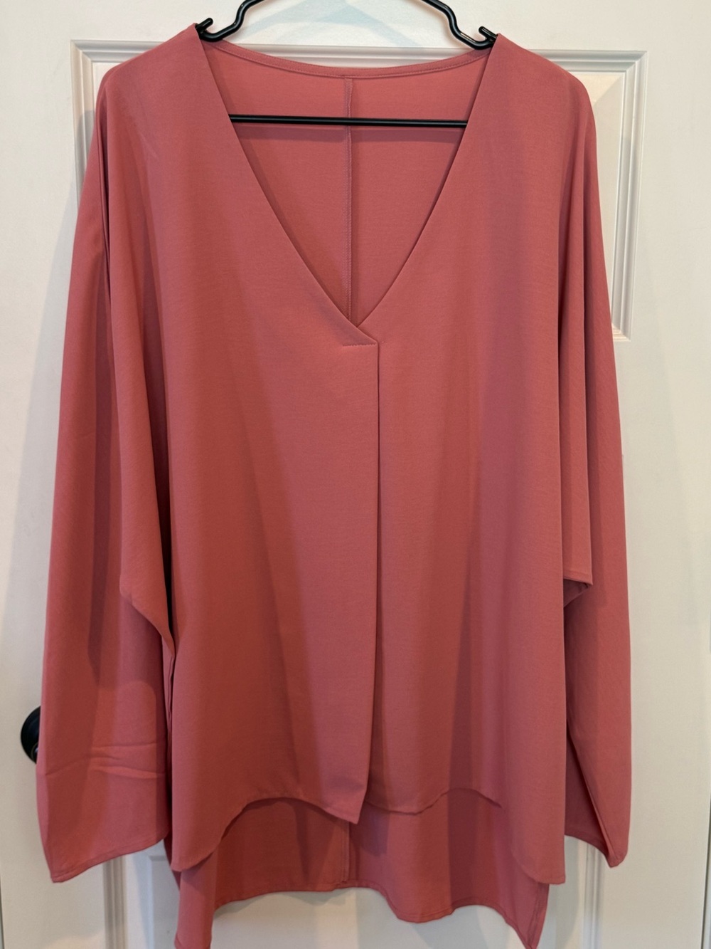 Women’s V-Neck Long Sleeve Blouse - Dusty Rose